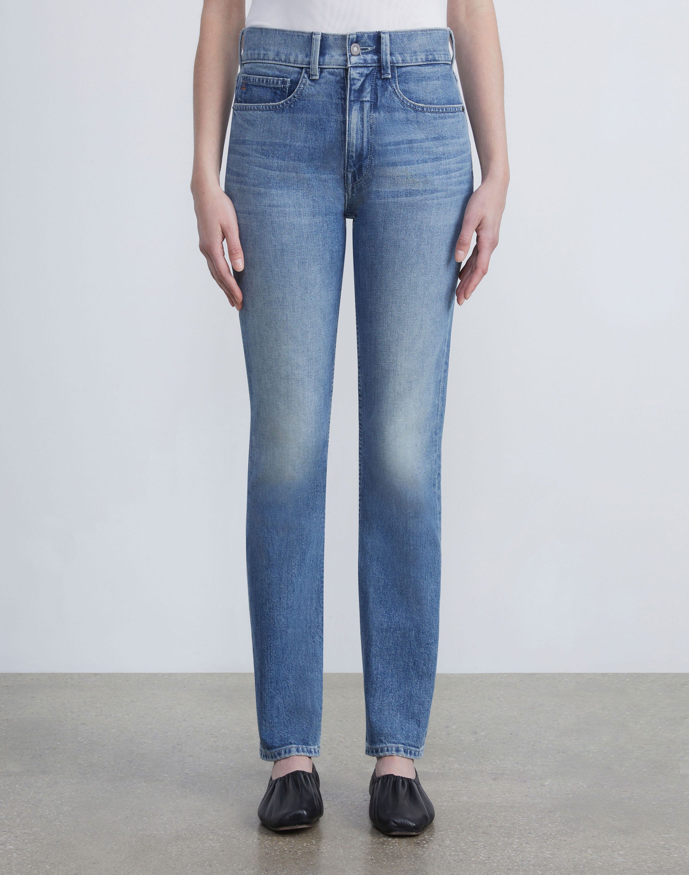 L148 Denim Reeve Straight Jean