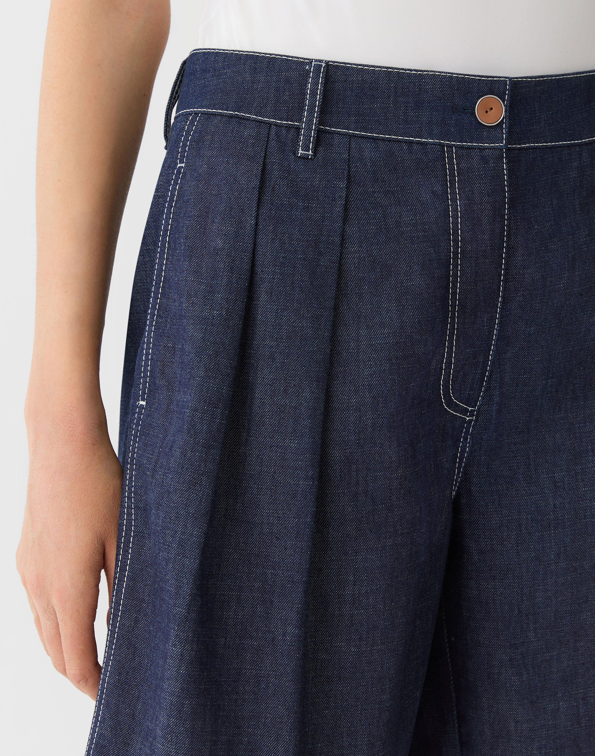 Chambray Park Wide Leg Short