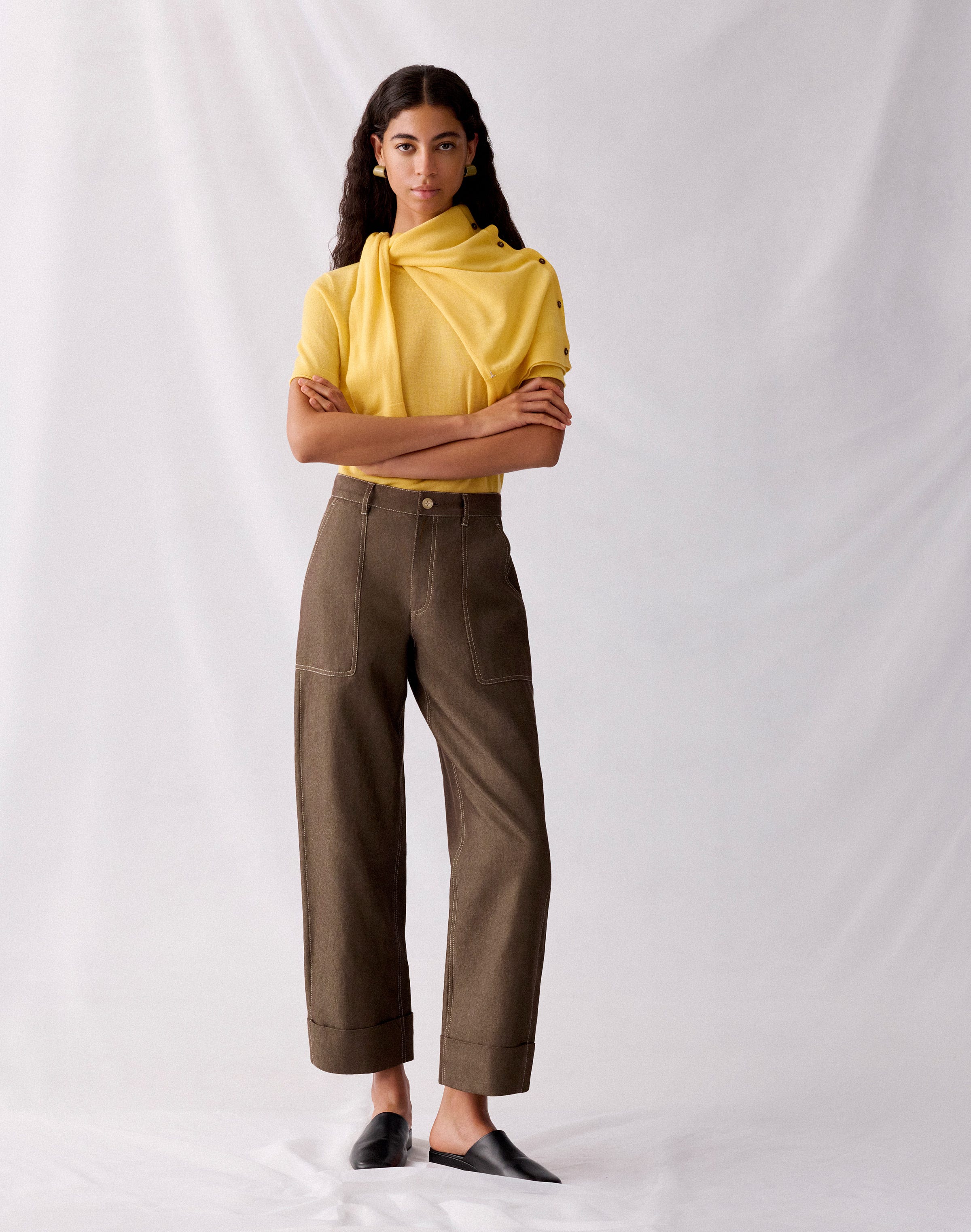 Fine Gauge Cashmere Crewneck Short Sleeve Sweater